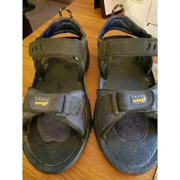 Men’s Cross Trekkers Sport Hiking Sandals Size 12 Black Nice  A100 - Picture 1 of 8